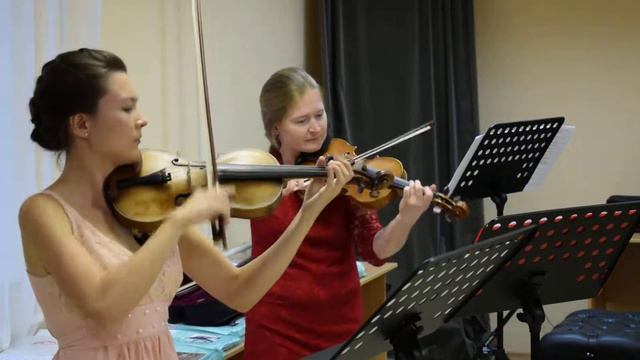 Bach BWV 1064, Первая часть.