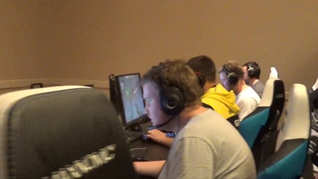 NAVI at EPL Dallas 2017. ЧТО СЛУЧИЛОСЬ НА ТУРНИРЕ?! [RU/EN] смотреть онлайн