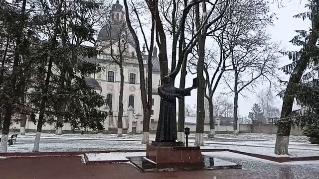 Поездка из Минска в Несвиж. Только ты, электричка и автобус. смотреть онлайн