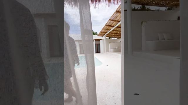 Узнайте все секреты! Шикарная Вилла и Я Inst @ph_annasi смотреть онлайн