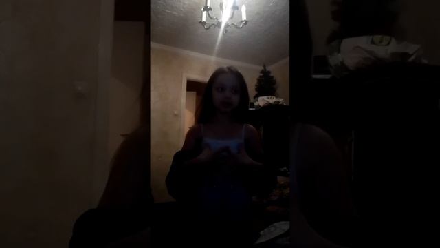 я буду снимать танец уэнсдей с подругой смотреть онлайн
