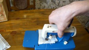 Детская швейная машинка  СССР