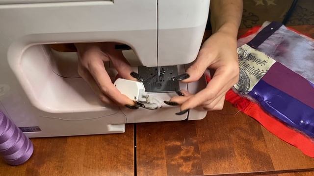 КАК СДЕЛАТЬ КРАСИВУЮ СТЁЖКУ ОБЫЧНОЙ ШВЕЙНОЙ ЛАПКОЙ МАСТЕР КЛАСС КАК Я ЭТО ДЕЛАЮ смотреть онлайн