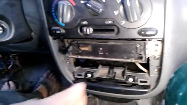 заз шанс как закрепили магнитолу смотреть онлайн