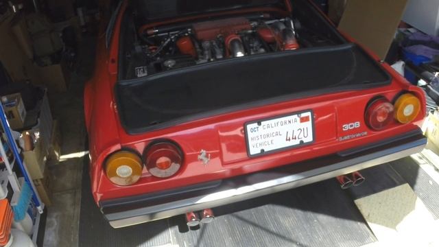 Supercharged 1985 Ferrari 308 QV cold start performance смотреть онлайн