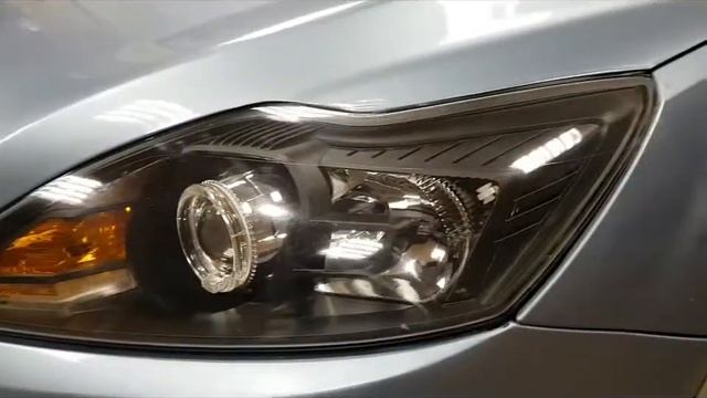 Ford Focus. Просто и со вкусом. Биксеноновые линзы с ангельскими глазками. смотреть онлайн