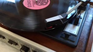 Аккорд 201 Стерео проигрыватель винила.