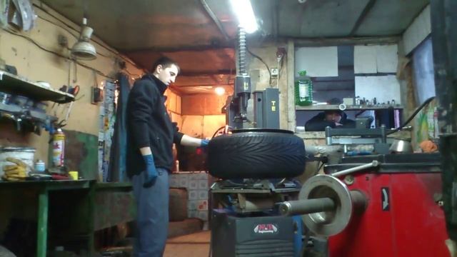 Натяжка шин домиком смотреть онлайн