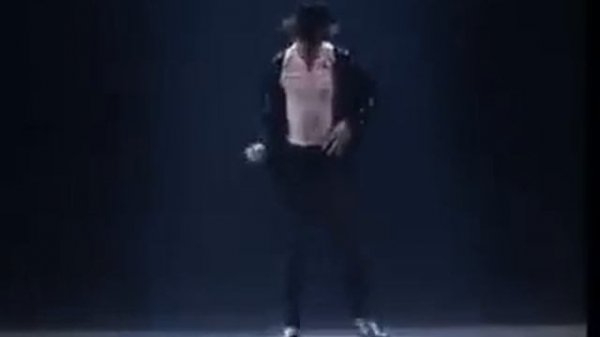 michael jackson moon walk