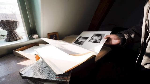 Abandoned Untouched Royal Millionaires Mansion - Royal Family Disappeared Out Of Nowhere смотреть онлайн