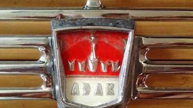 Почему в СССР у Москвича забрали красивый значок? смотреть онлайн