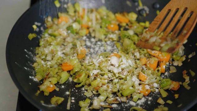 Lets cook: Skyrim chicken dumplings. смотреть онлайн