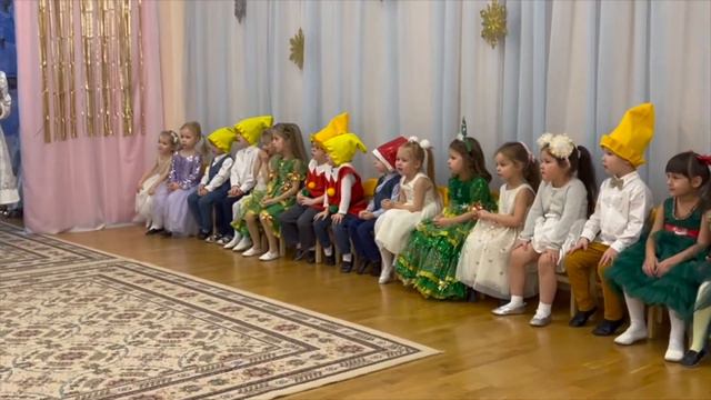 Соня. Детсад. Новый год. 2023 смотреть онлайн