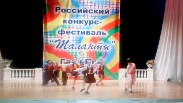 Наш танец смотреть онлайн