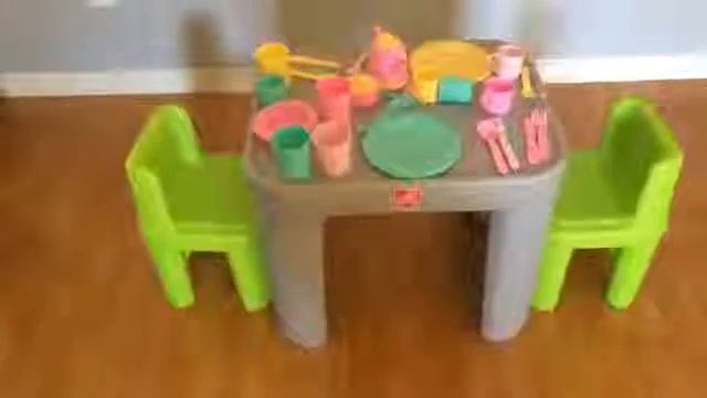 Детский столик и стульчики, 854400 1, Step2 смотреть онлайн