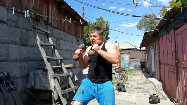 Тренировка в деревне!) #физрук #качалка #хоббифизрука #всяжизньспорт #рекомендации #прямойудар смотреть онлайн