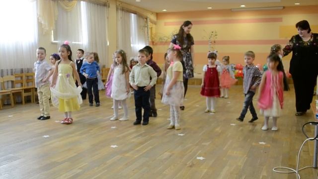 Танец "Топни, ножка моя" смотреть онлайн
