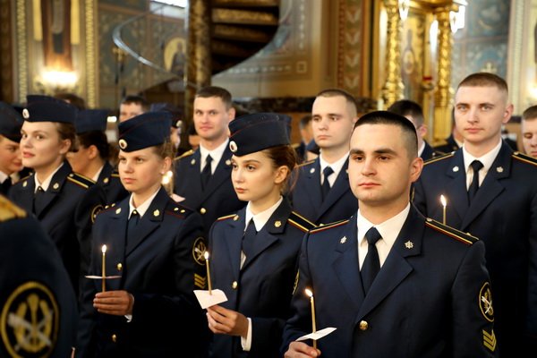 В Николо-Угрешском монастыре появилась аллея в память о погибших сотрудниках ФСИН. Вести. ДЧ смотреть онлайн