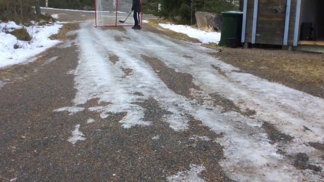 Играю в хоккей в Финляндии смотреть онлайн