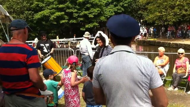 High Peak Samba Band at Whaley Water Weekend 2013 смотреть онлайн