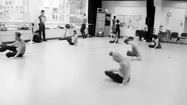 Contemporary Class / Floor work смотреть онлайн