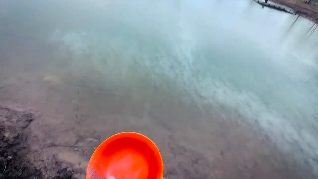 Вношу известь в прудик. смотреть онлайн