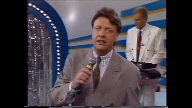Sven-Erik Magnusson - En prästkrage i min hand , Live i "Hallå Sverige" (1990) смотреть онлайн