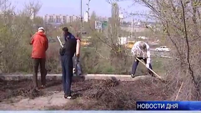 КОММУНИСТЫ НАВЕЛИ ПОРЯДОК НА ВЪЕЗДЕ В ВОЛЖСКИЙ смотреть онлайн