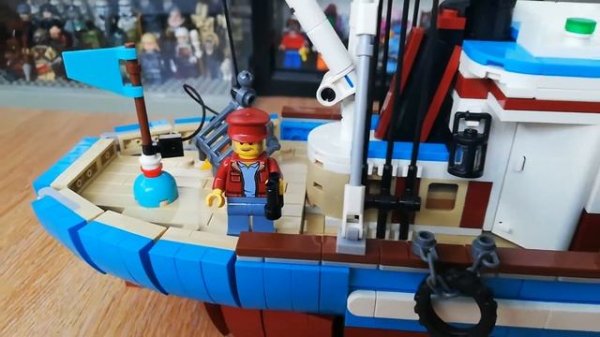 Lego 910010 Great Fishing Boat BrickLink Designer Program 2021 Review