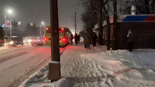 У женщины нет чувства безопасности смотреть онлайн