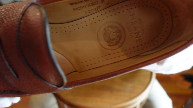 ジョセフチーニー HAWARD【ハワード】ALT R コインローファー バーガンディ グレインレザー サイズ7F【2611】 смотреть онлайн