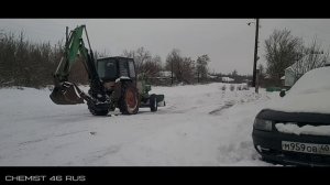ЧИСТИМ СНЕГ В СЕЛЬСКОЙ МЕСТНОСТИ ЭКСКАВАТОР ЮМЗ 6!