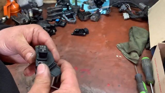 Mazda 626 GE - Коммутатор RSB-52 трамблер S5