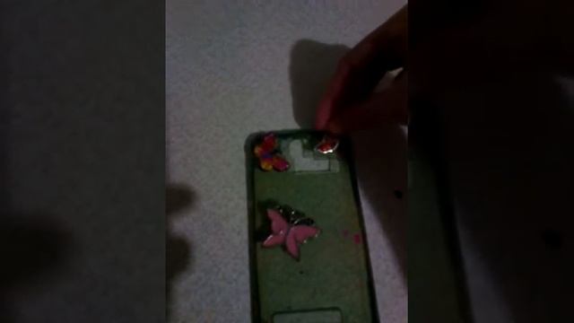 Как украсть чехол крышку бабочками смотреть онлайн