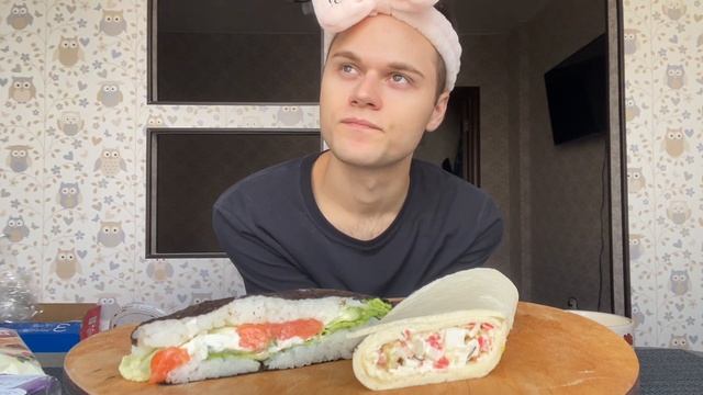 Мукбанг суши-сэндвич шаурма/ что дальше ?/ Mukbang sushi смотреть онлайн