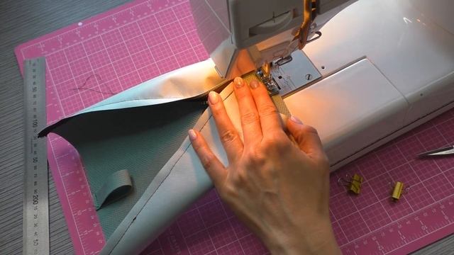 Как сшить ПЕНАЛ своими руками за 5 минут. Очень БЫСТРЫЙ и простой способ смотреть онлайн