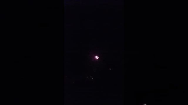 Santa Rosa fireworks смотреть онлайн