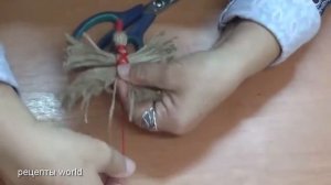 Птица счастья оберег из джута и цветной пряжи