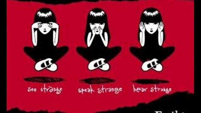 Emily The Strange, ( Emily La Extraña)