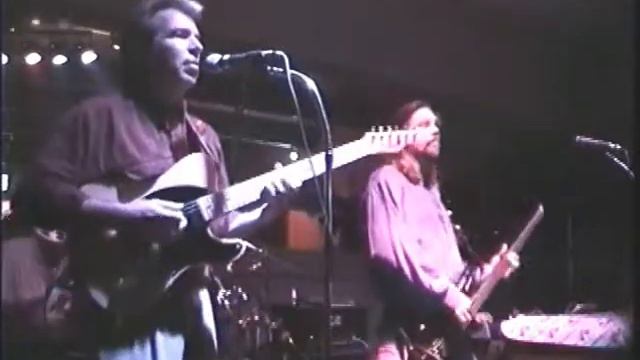 Delbert Veo Band doing "Pocket Of A Clown" & "I'm A Ram" at DJ's in Charlotte, NC on Dec.16,1994 смотреть онлайн