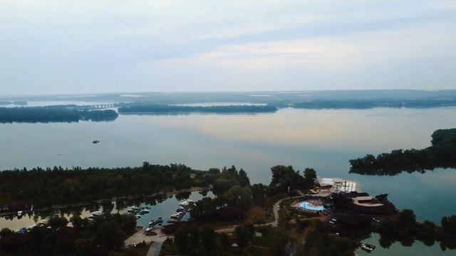 Жилой массив Победа-1, Днепр Как выглядит Набережная Победы 1 с высоты смотреть онлайн