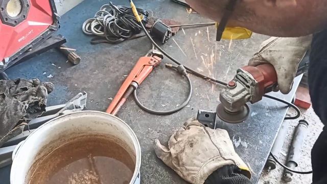 Замена стоек FSO на Kayaba на Daewoo Lanos.