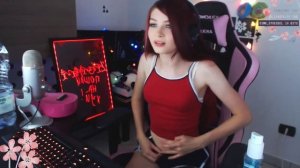 СТРИМЕРША КАРИНА ПОКАЗЫВАЕТ ЛОБОК - ШОК! 18+ ДЕВОЧКА СОЗРЕЛА!!!