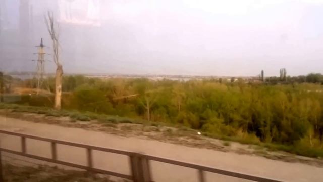 Разворот троллейбуса на Комсомольце (Trolleybus, Volgograd)