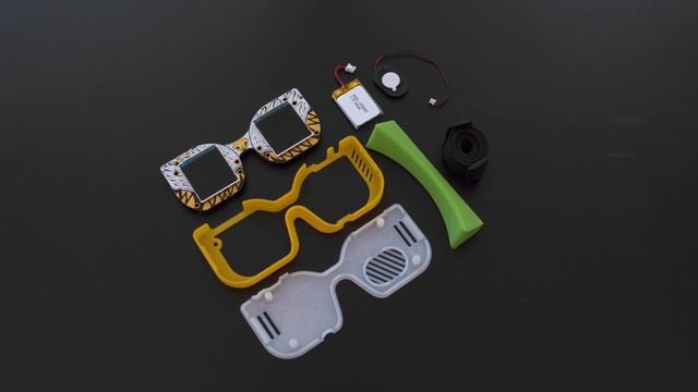 Monster M4SK Wearable Case смотреть онлайн
