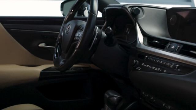 Lexus ES350 2020 / Titanium for Cars смотреть онлайн