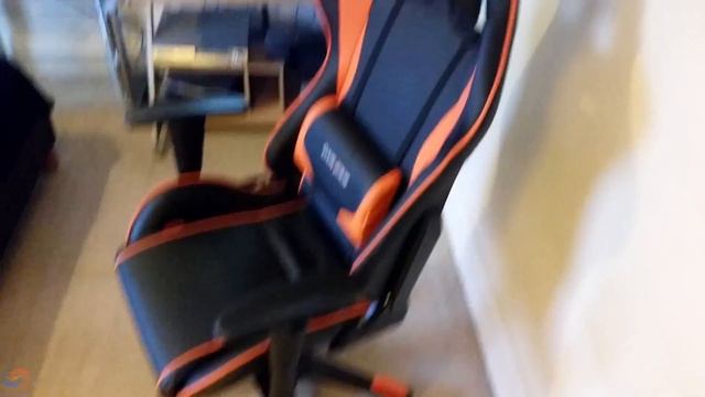 DXRacer Formula Series Gaming Chair Review смотреть онлайн