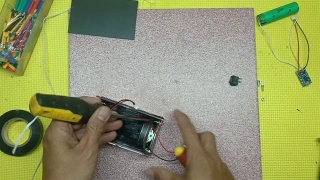 HOW TO BUILD MINI RECHARGEABLE BLUETOOTH SPEAKER? смотреть онлайн