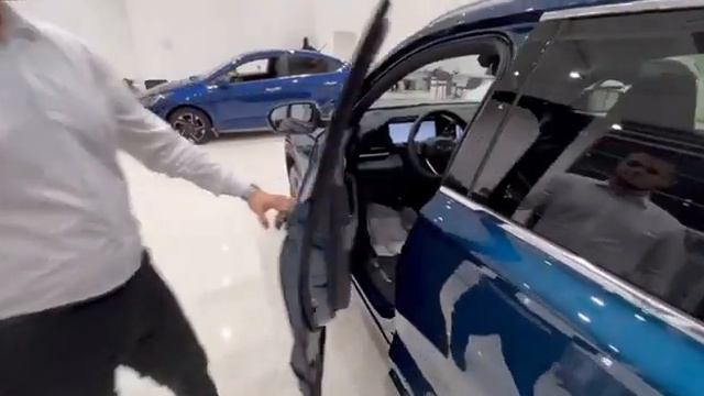 Geely Monjaro смотреть онлайн