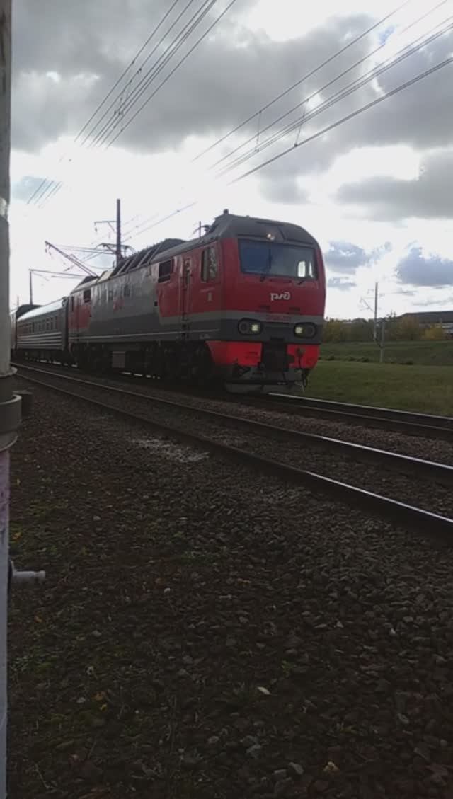 ЭП2К СООБЩЕНИЕМ ТОЛЬЯТТИ - МОСКВА #shorts #ржд #железнаядорога #поезд #электричка